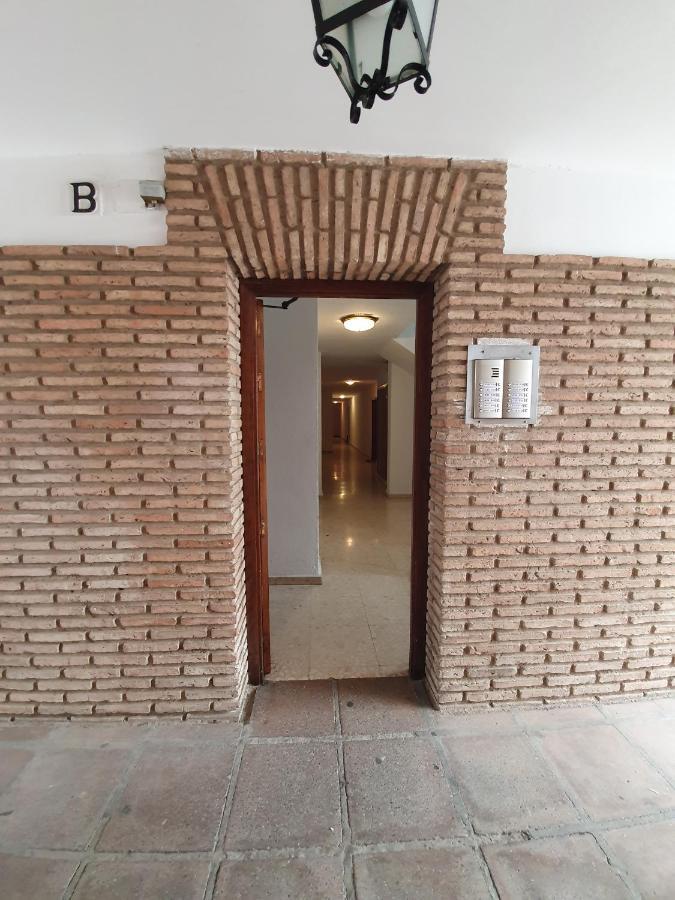 Apartamentos En Patio Cordobes San Basilio 科爾多瓦 外观 照片